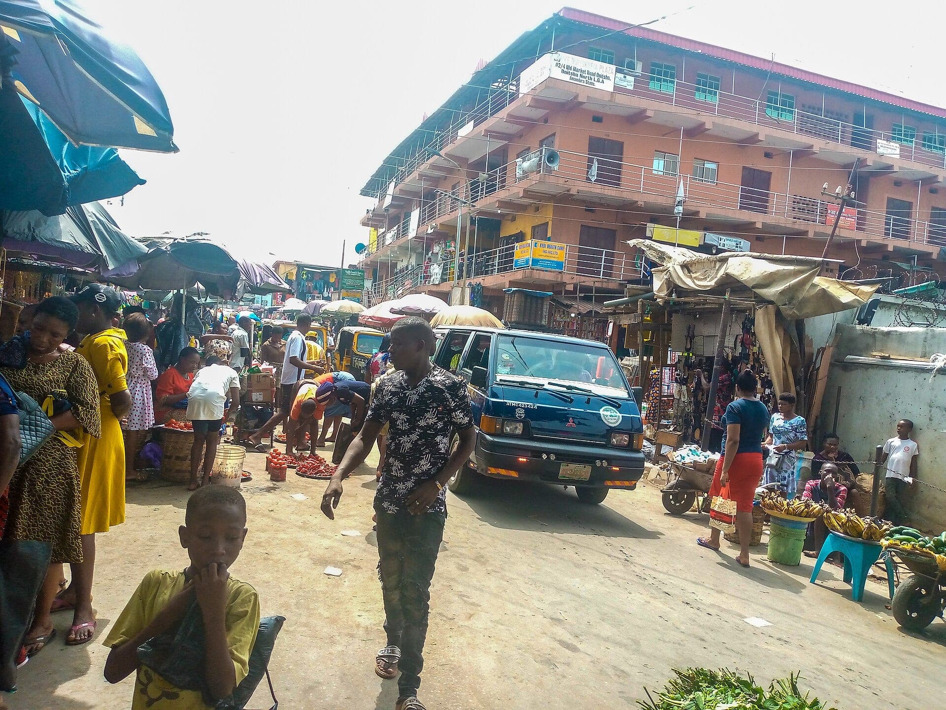 A busy street at Ose Market, Onitsha